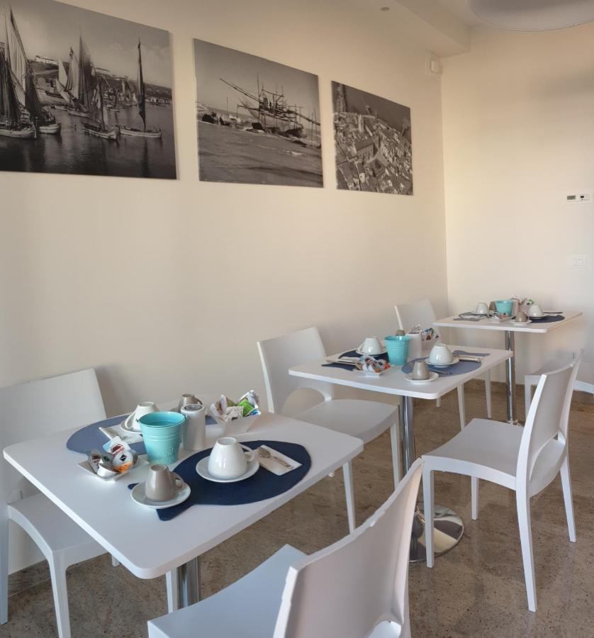 Tramonto Sul Mare Bed and Breakfast Termoli Buitenkant foto