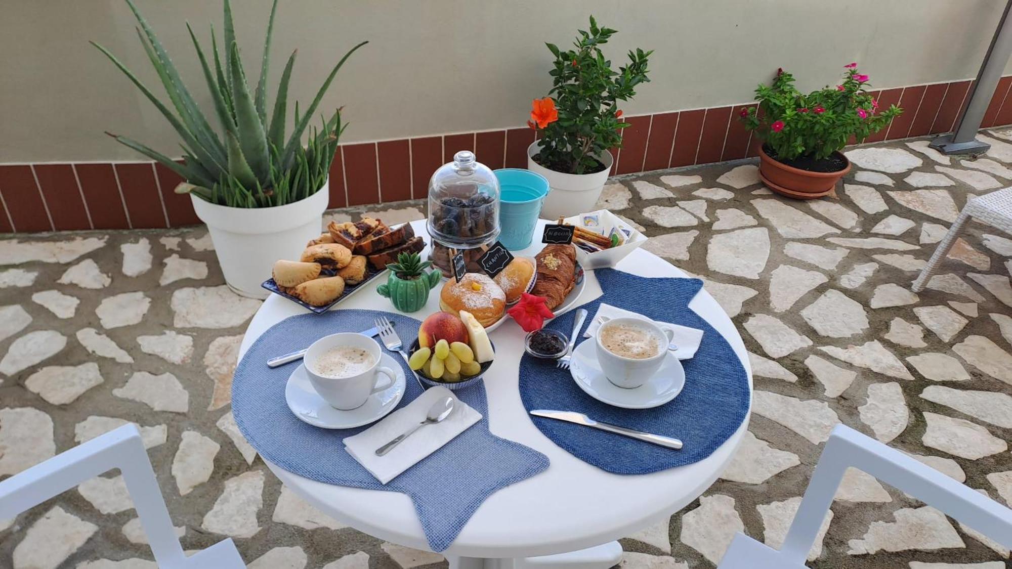 Tramonto Sul Mare Bed and Breakfast Termoli Buitenkant foto
